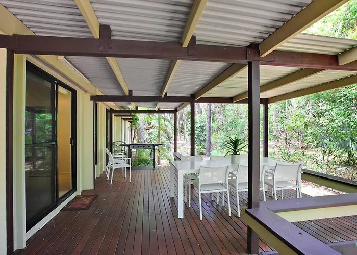 6 Orania Court Rainbow Shores