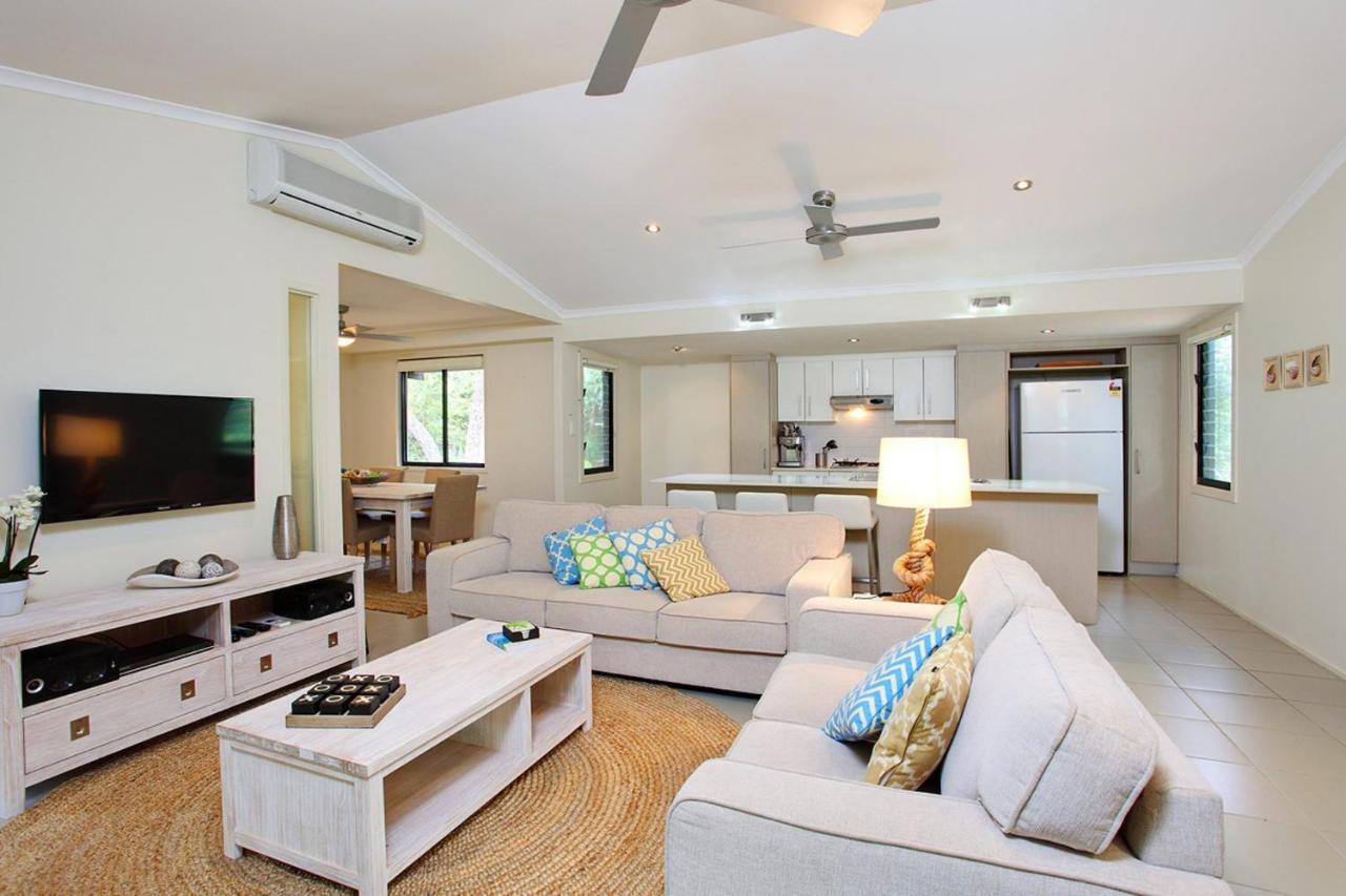 6 Orania Court Rainbow Shores *