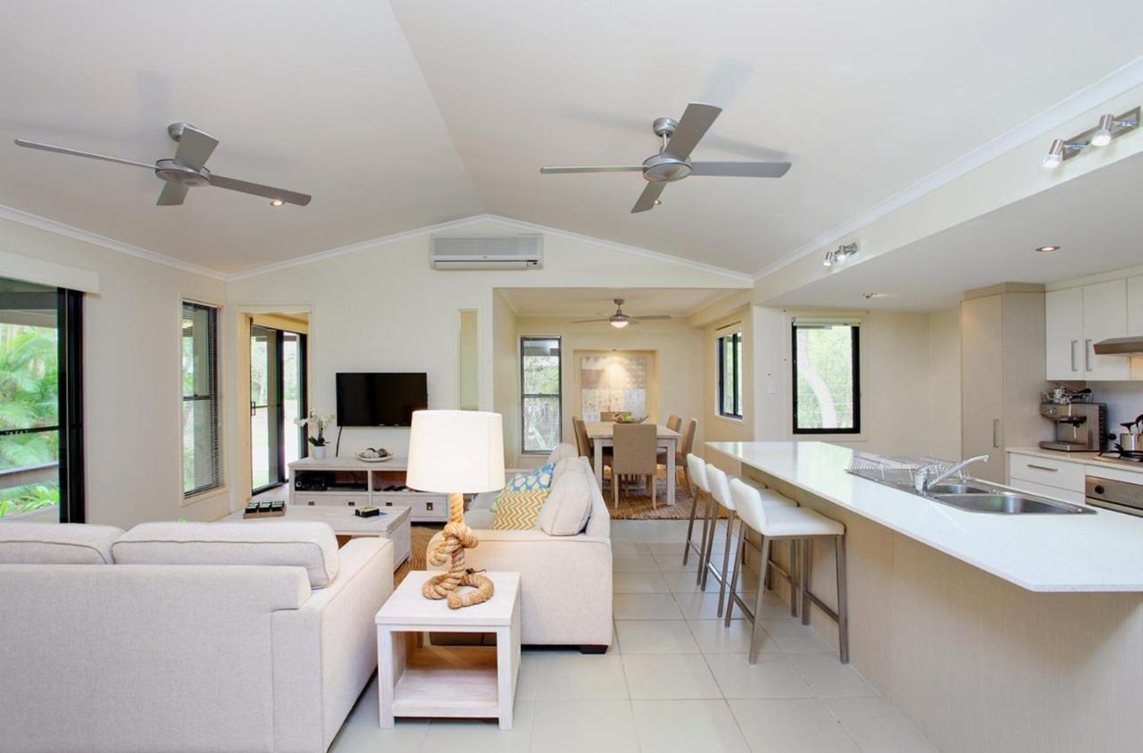 6 Orania Court Rainbow Shores Holiday home *
