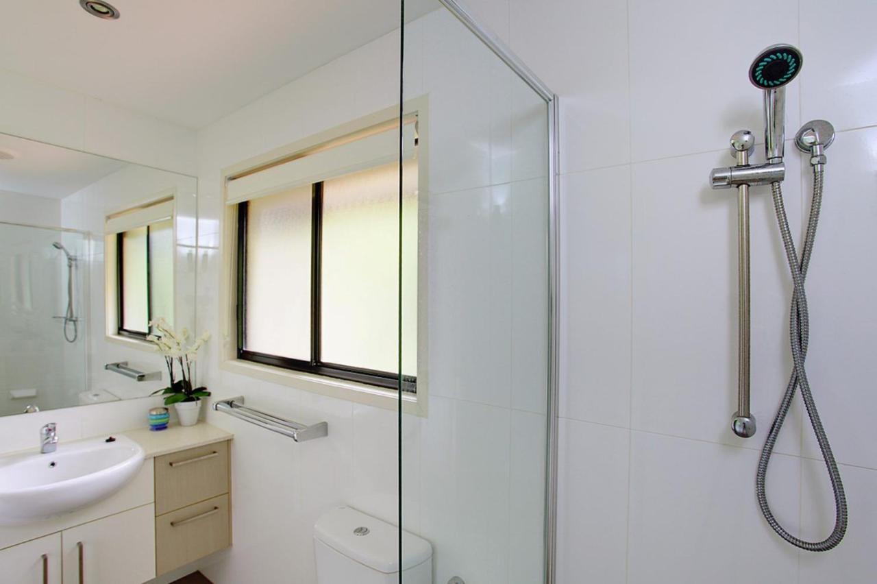 6 Orania Court Rainbow Shores Holiday home